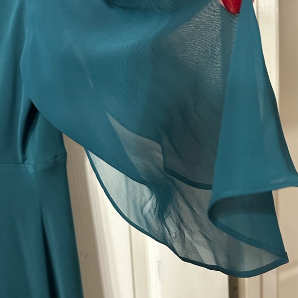 Connected Apparel Forest Geeen Long Sleeve Dress - Picture 5 of 6